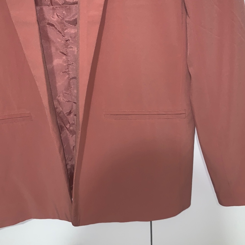 Pink blazer - Picture 2 of 3